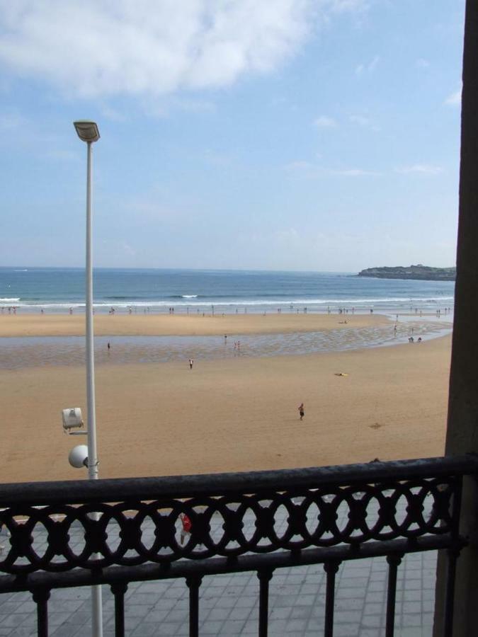 Vivienda En Gijon Frente Al Mar Villa Luaran gambar